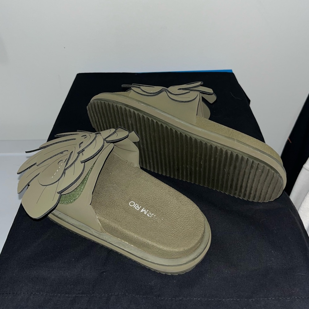 Farm Rio Monstera Slides - Picture 4 of 4